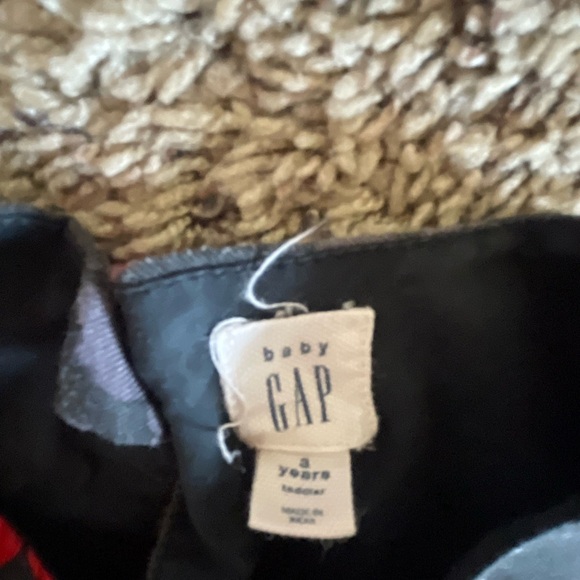 3T toddler girls dress bundle BabyGap and Tea Collection | 2 pieces total - Picture 7 of 9